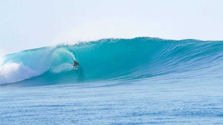 Surf guiding with Fun Surf Morocco